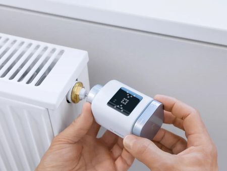 Bosch Smart Home Termostat grzejnikowy II +M Matter inteligentna głowica