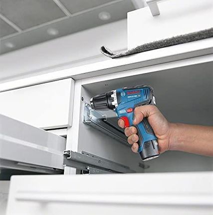 Bosch Professional GSR 12V-30 - akumulatorowa wiertarko-wkrętarka 12V + ładowarka, akumulator i torba